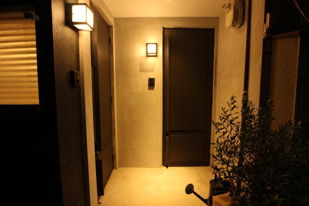 Sekai Hotel Momiji Осака Екстериор снимка