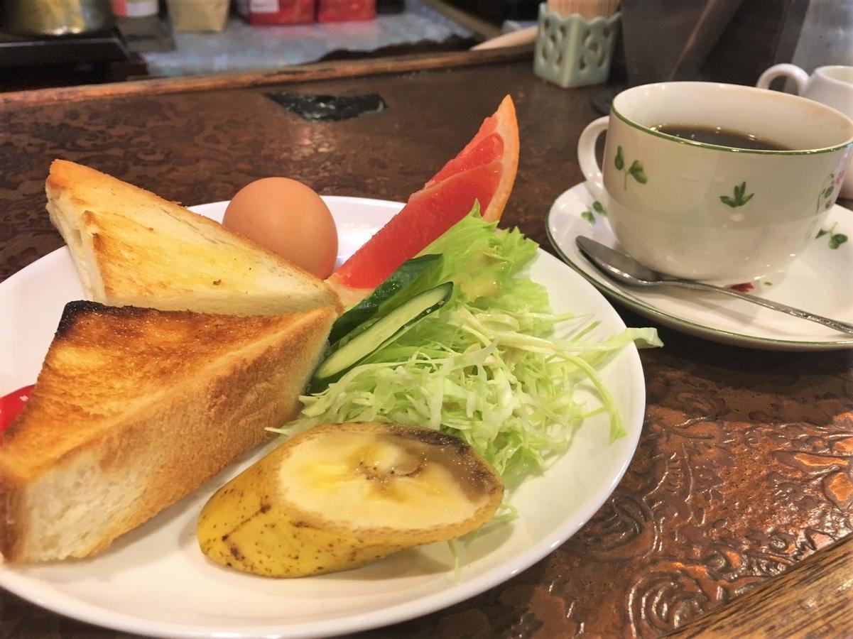 Sekai Hotel Momiji Осака Екстериор снимка