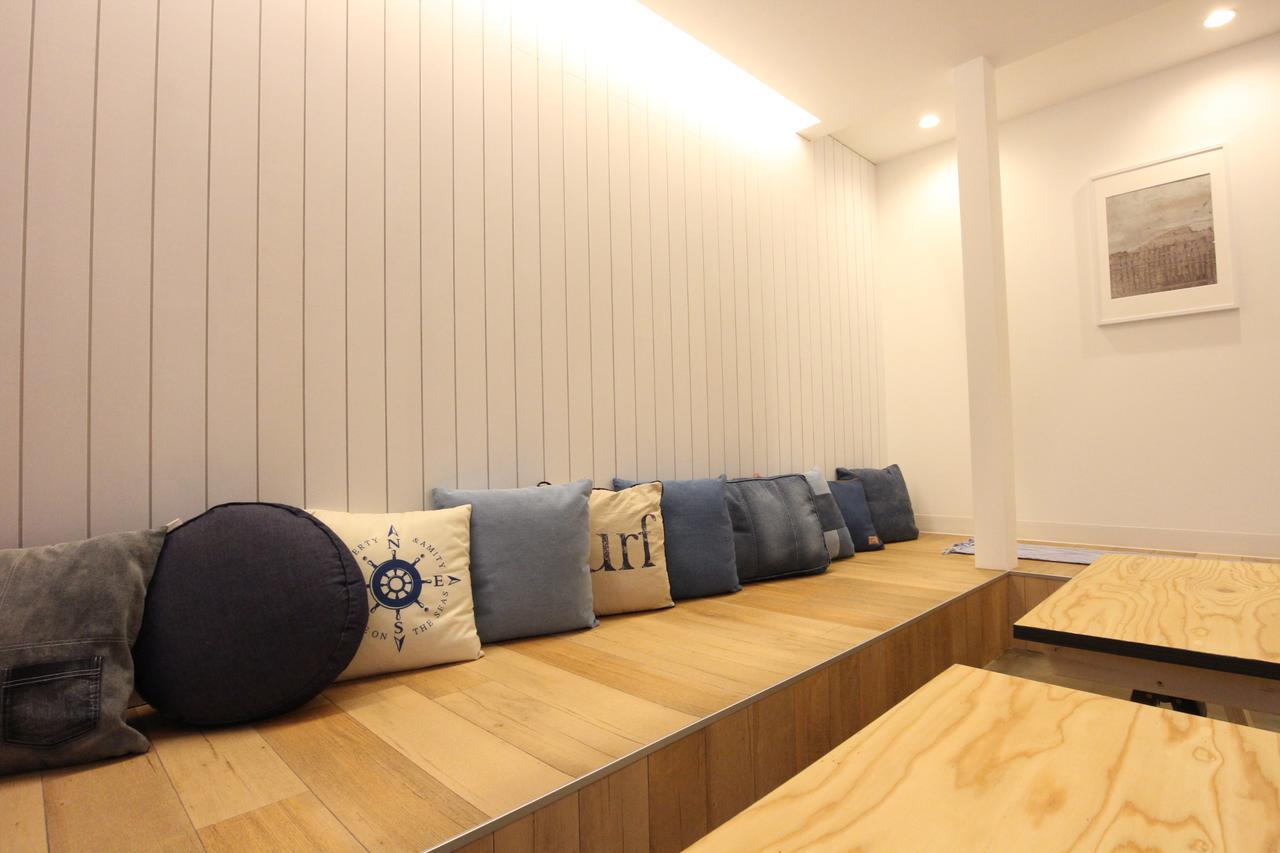 Sekai Hotel Momiji Осака Екстериор снимка