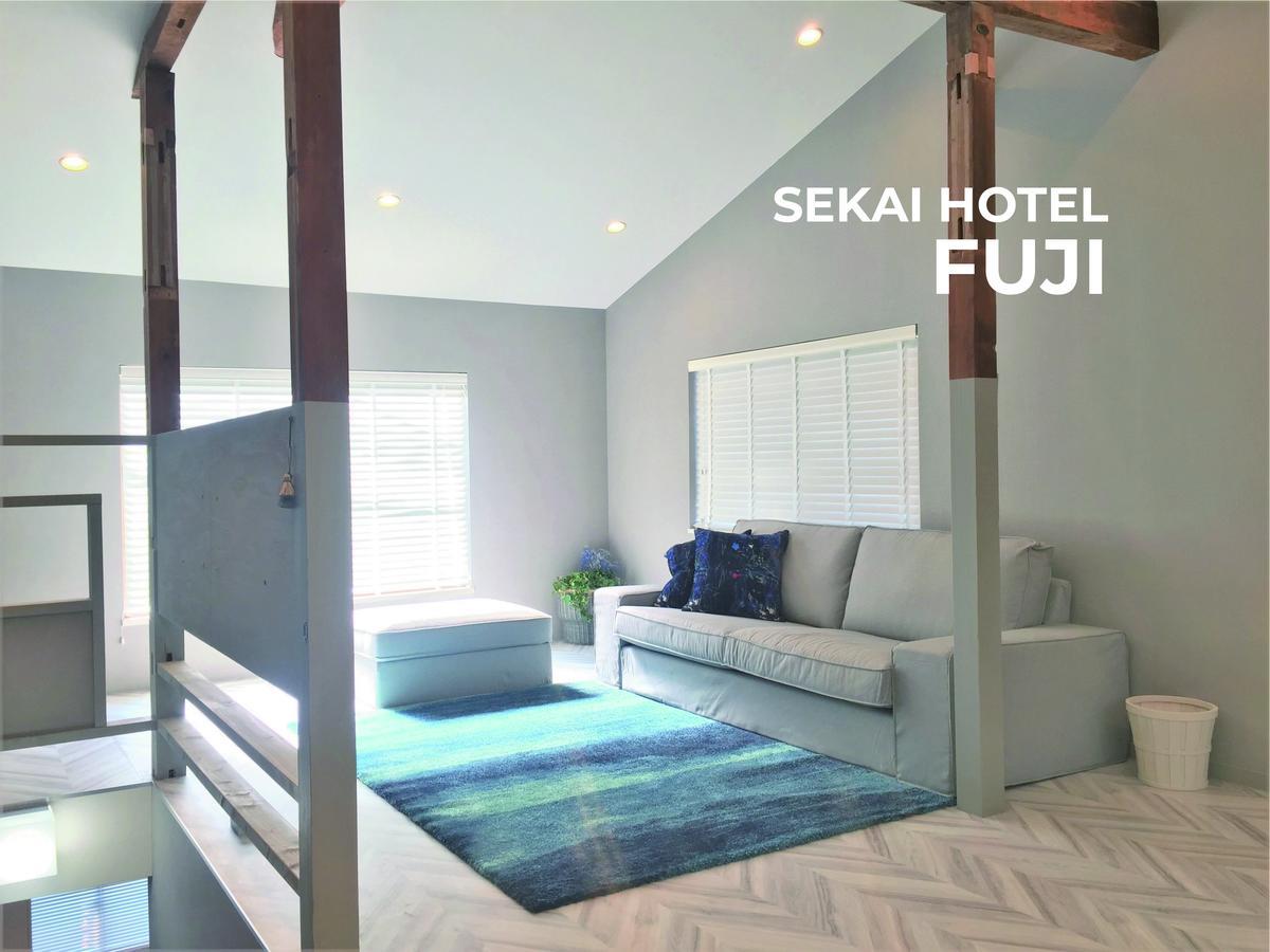 Sekai Hotel Momiji Осака Екстериор снимка